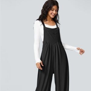 Halara Women's Black Overalls Size Large